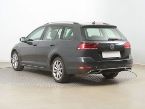 Volkswagen Golf - 2017