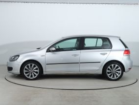 Volkswagen Golf - 2010