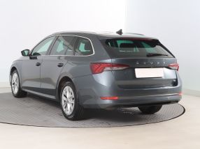 Škoda Octavia - 2021