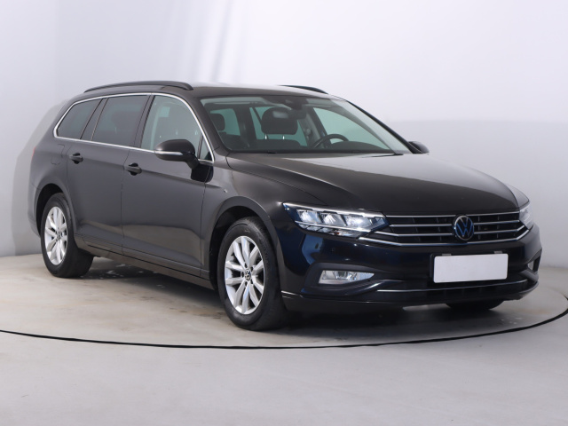 Volkswagen Passat 2023