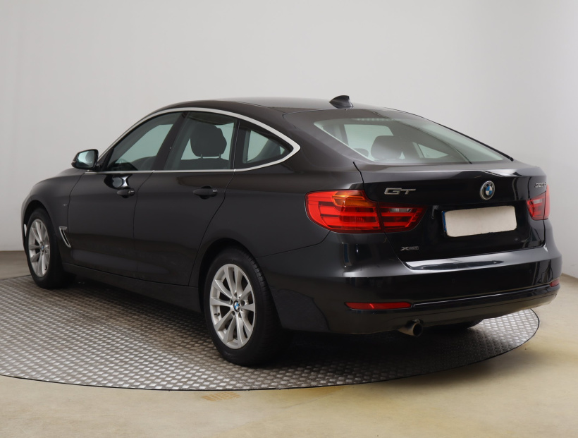 BMW 3GT, 2015