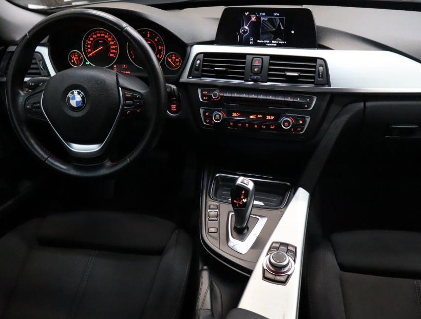 BMW 3GT, 2015