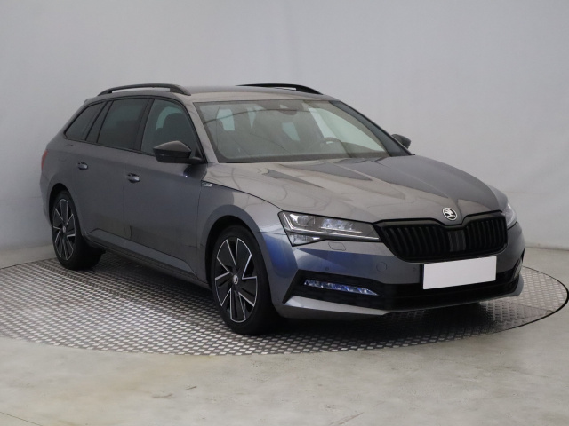 Škoda Superb 2023