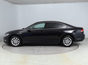 Volkswagen Passat - 2016