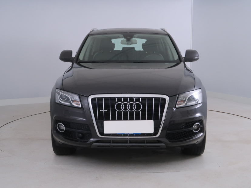 Audi Q5, 2010