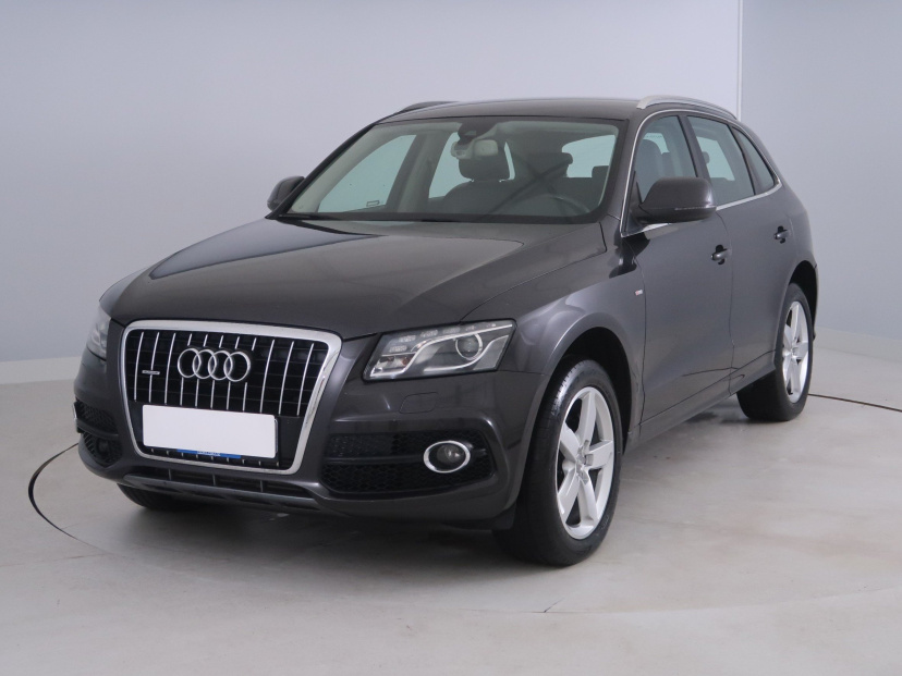 Audi Q5, 2010