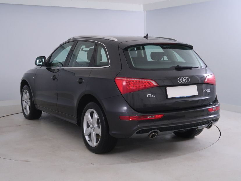 Audi Q5, 2010