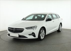 Opel Insignia - 2021