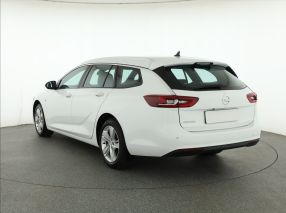 Opel Insignia - 2021