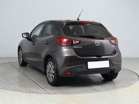 Mazda 2 - 2015