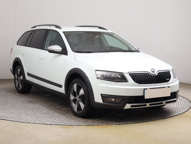 Škoda Octavia Scout 2016