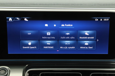 Mercedes-Benz V - 2024