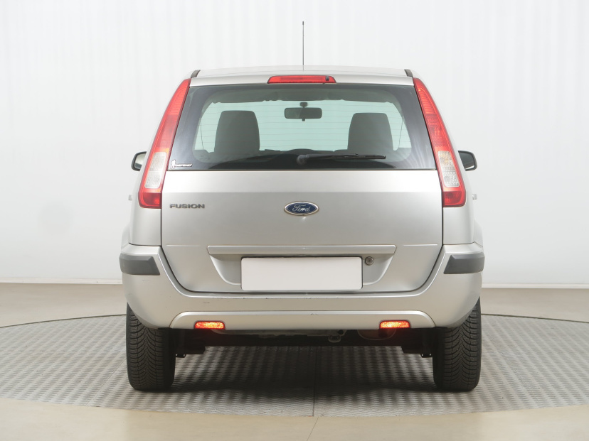 Ford Fusion, 2009