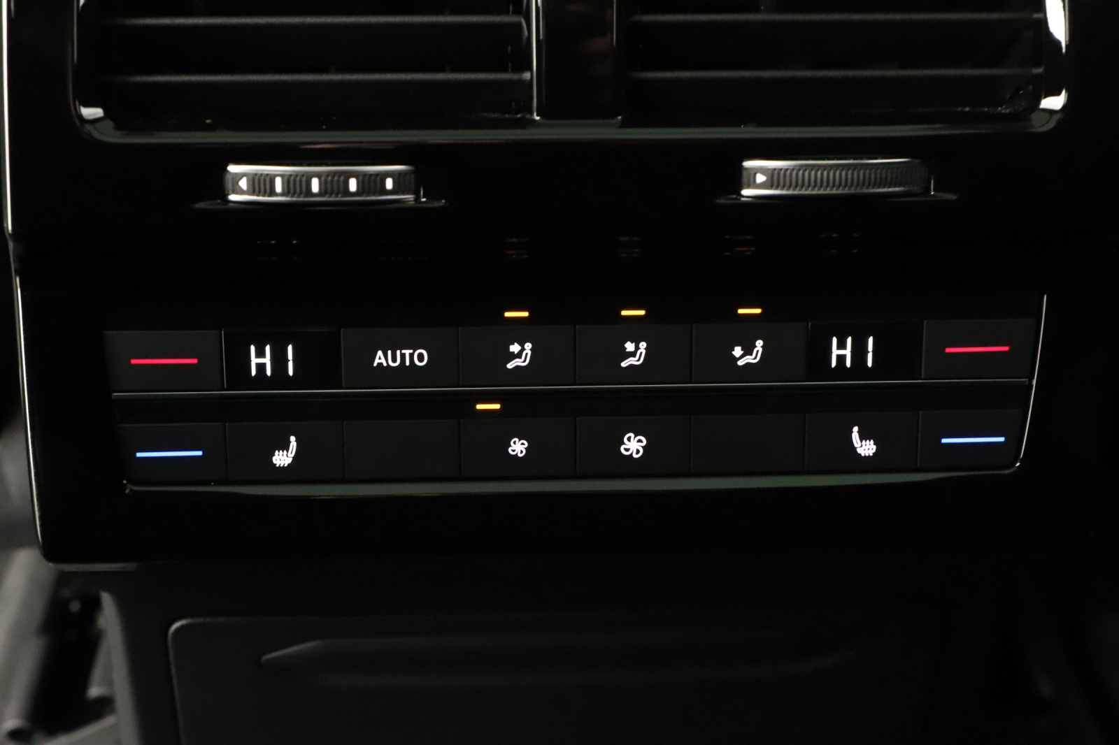 Volkswagen Touareg - 2023