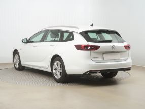 Opel Insignia - 2021