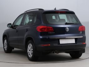 Volkswagen Tiguan - 2013