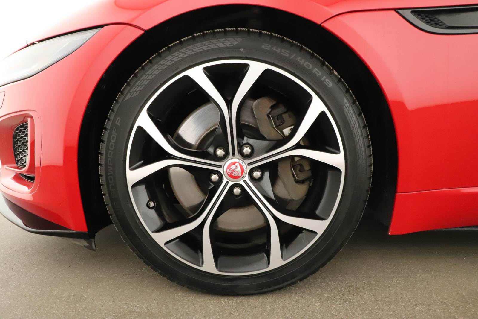 Jaguar F-Type - 2020