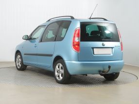 Skoda Roomster - 2011