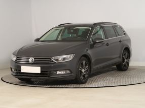 Volkswagen Passat - 2016