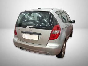 Mercedes-Benz A - 2010