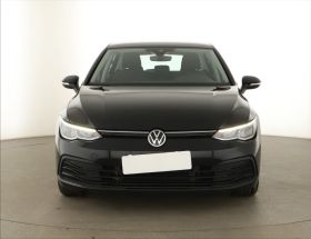 Volkswagen Golf - 2021