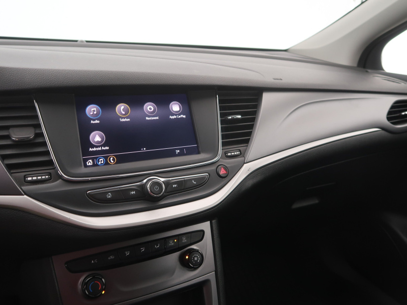 Opel Astra, 2020