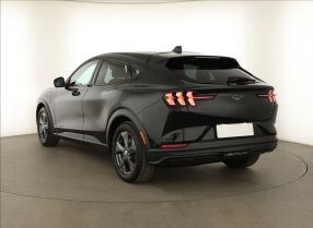 Ford Mustang Mach-E - 2021