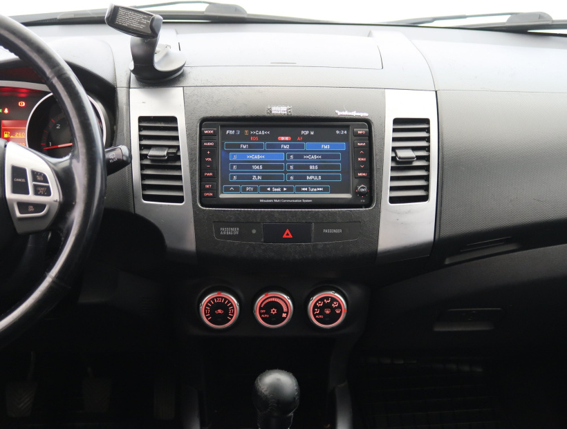 Mitsubishi Outlander, 2009