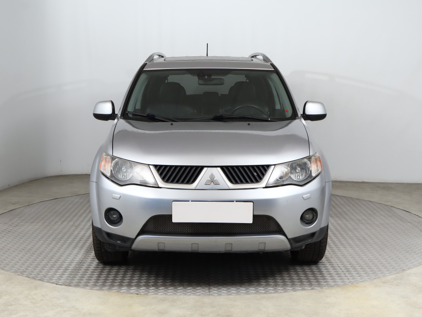 Mitsubishi Outlander, 2009