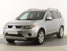 Mitsubishi Outlander - 2009