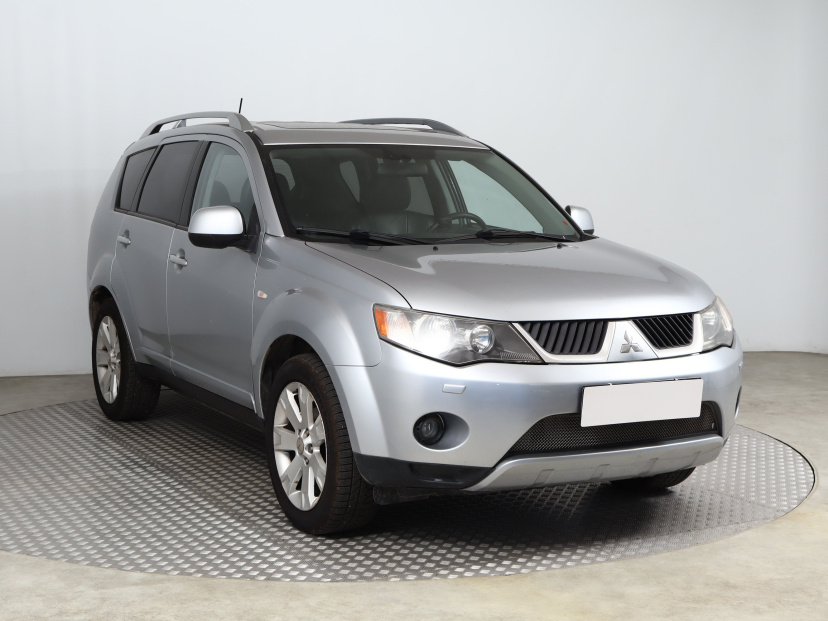 Mitsubishi Outlander, 2009