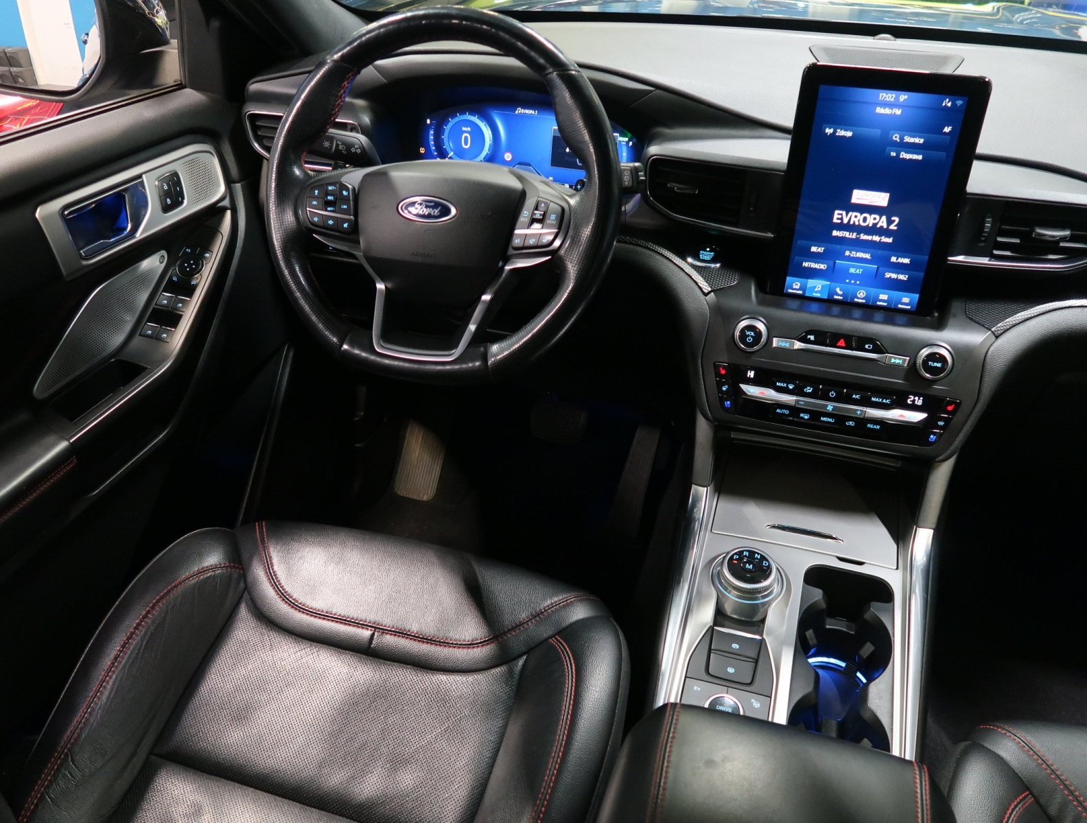 Ford Explorer - 2021