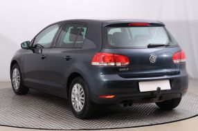Volkswagen Golf - 2010