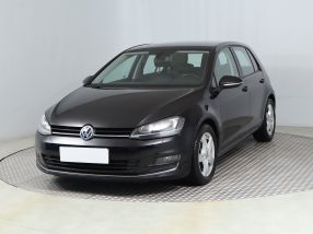 Volkswagen Golf - 2014