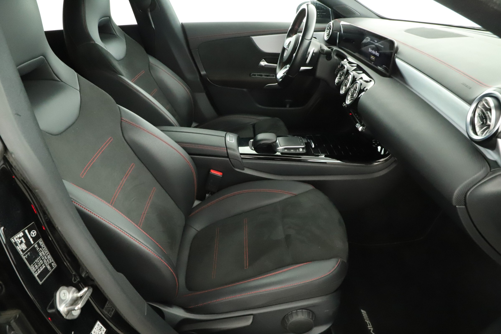 Mercedes-Benz CLA - 2022