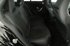Mercedes-Benz CLA - 2022