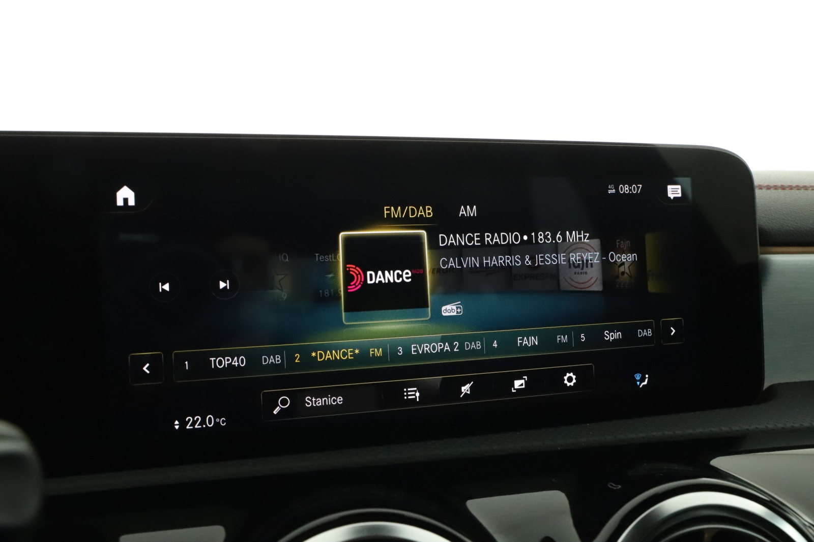 Mercedes-Benz CLA - 2022