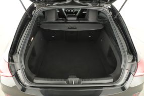 Mercedes-Benz CLA - 2022