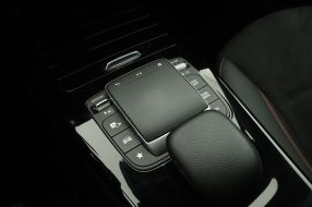 Mercedes-Benz CLA - 2022