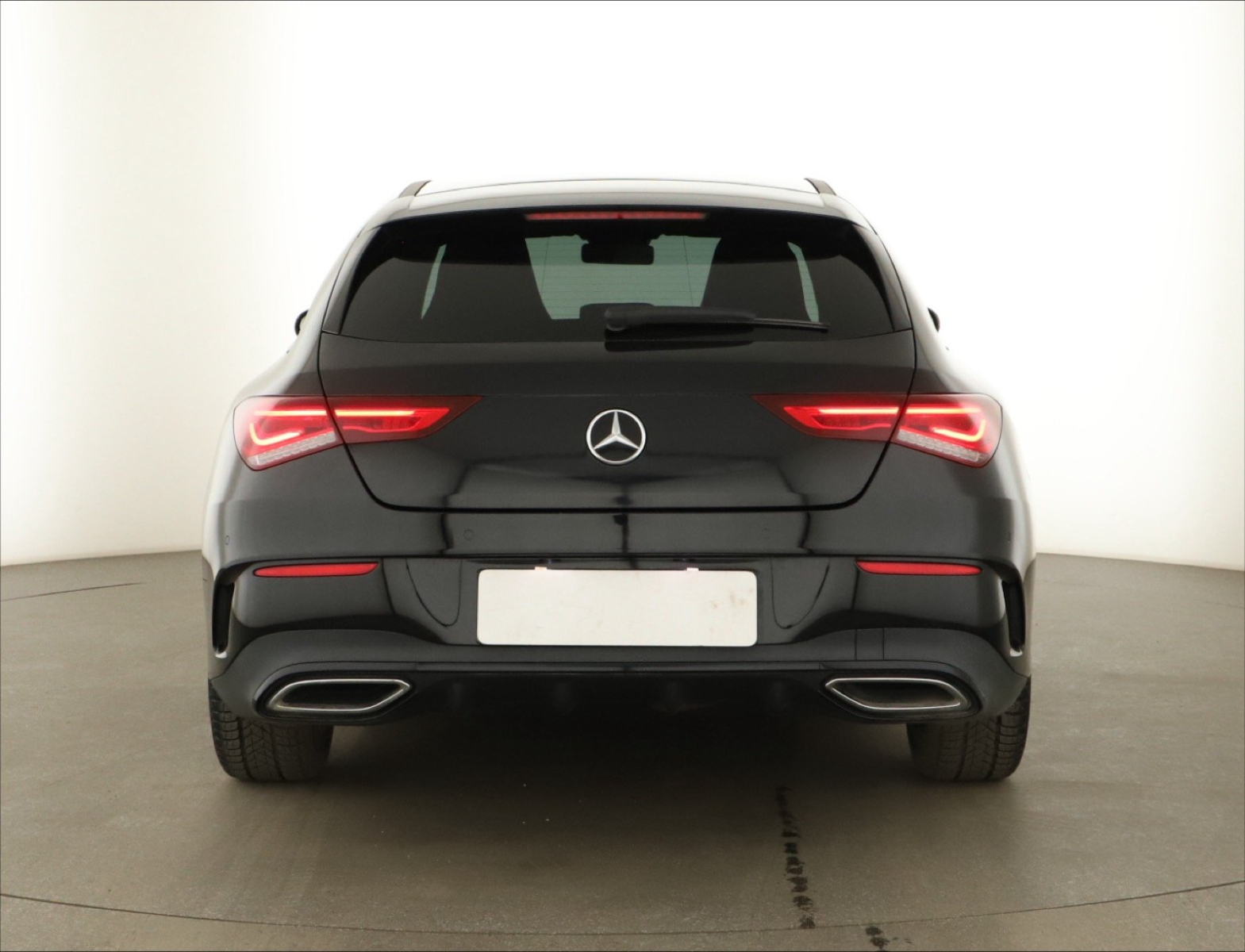 Mercedes-Benz CLA - 2022