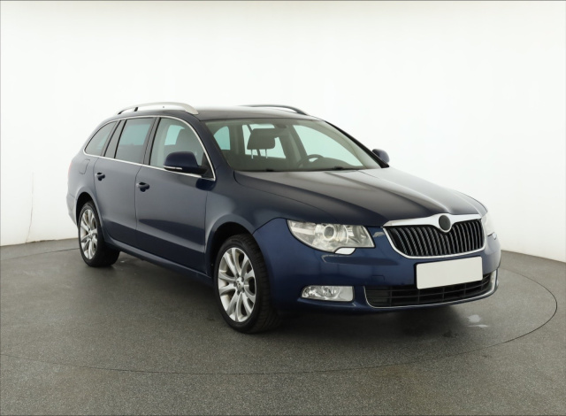 Škoda Superb 2010