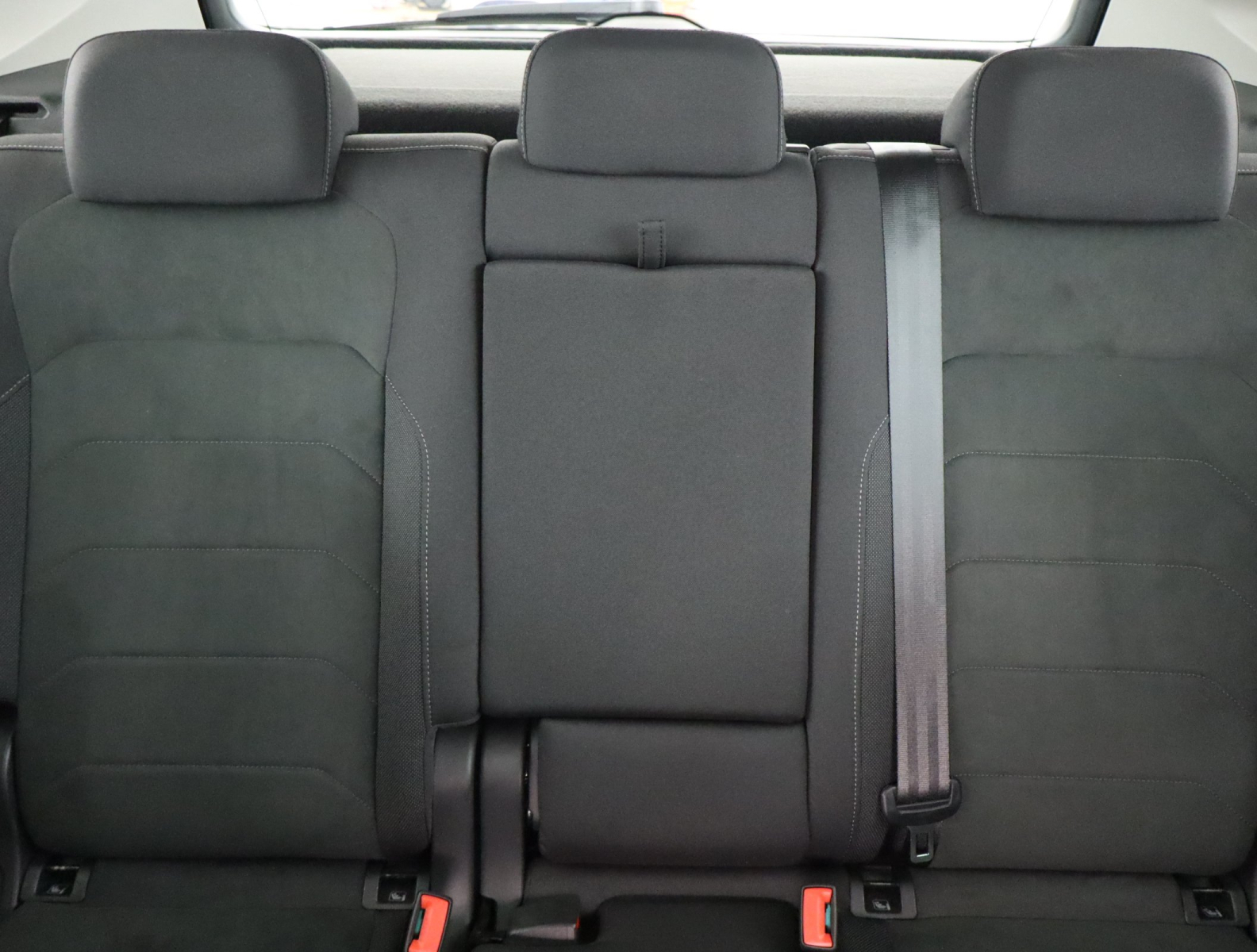 Volkswagen Tiguan - 2022