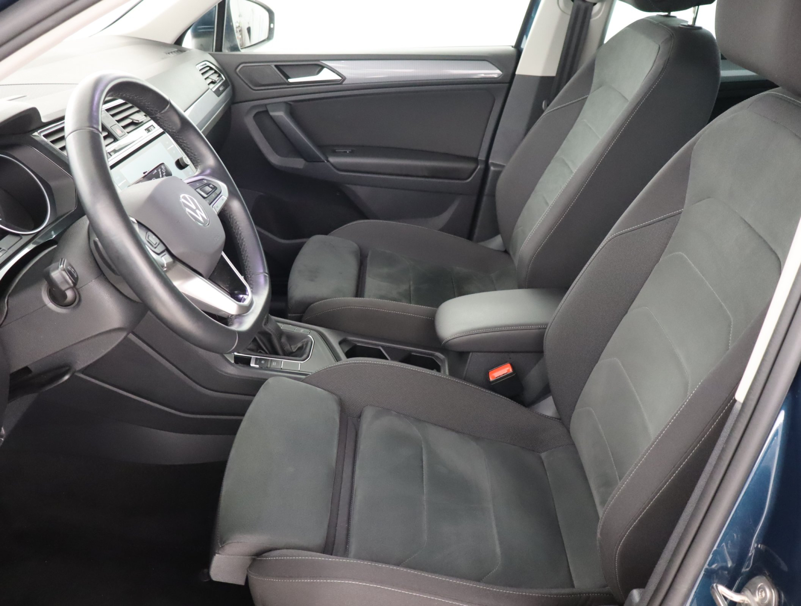 Volkswagen Tiguan - 2022