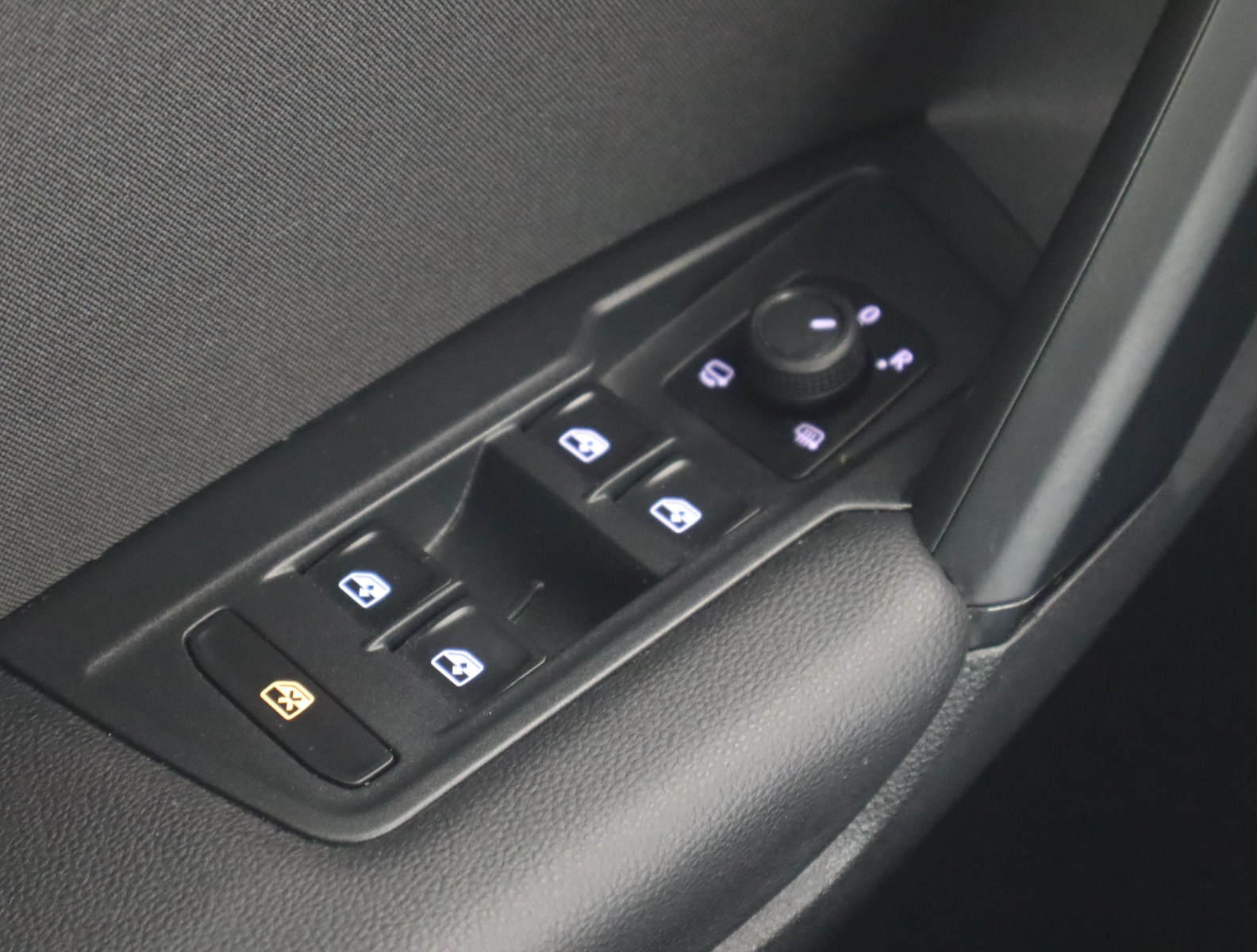 Volkswagen Tiguan - 2022