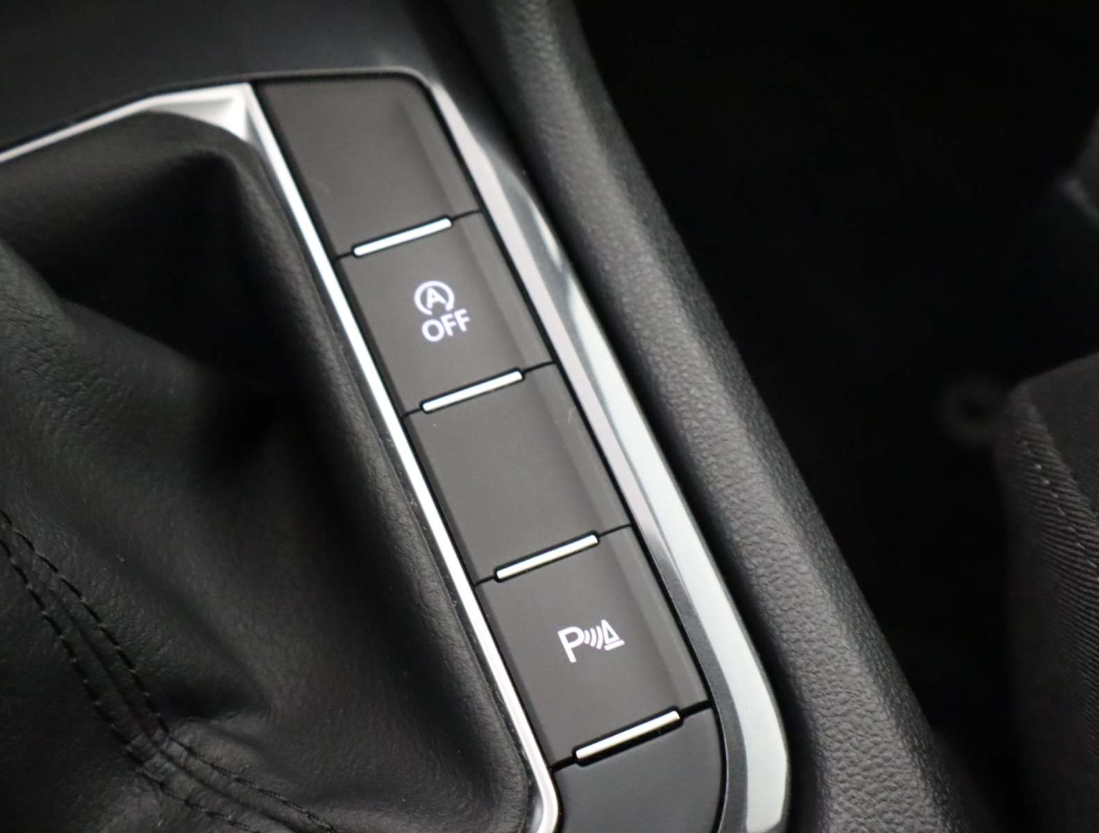 Volkswagen Tiguan - 2022