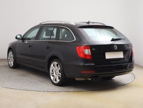 Skoda Superb - 2010