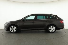 Škoda Superb - 2015