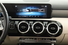 Mercedes-Benz CLA - 2023