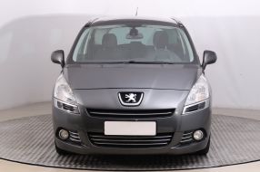 Peugeot 5008 - 2012