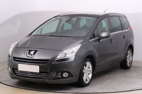 Peugeot 5008 - 2012